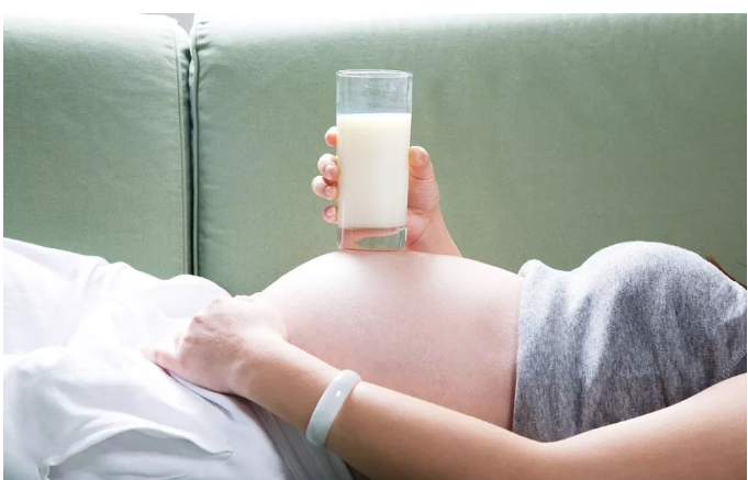 孕妇怀孕的时候喝什么牛奶比较好