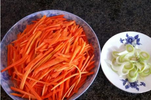 长期吃胡萝卜的好处和坏处