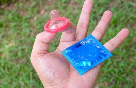 使用避孕套有什么要注意的，如何正确使用呢